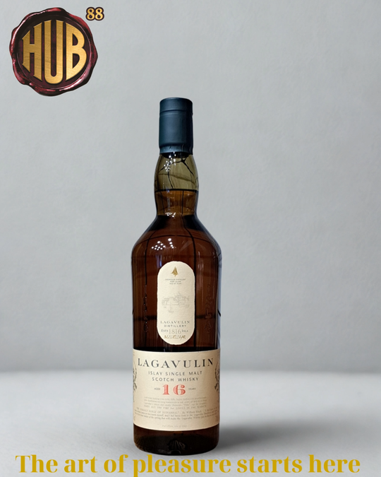 Lagavulin 16 Year Old Single Malt